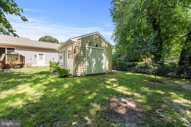305 CEDAR LANE, Colonial Beach, VA 22443