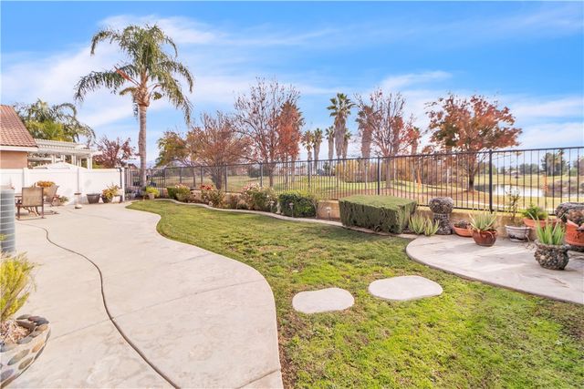 29180 Meandering, Menifee, CA 92584