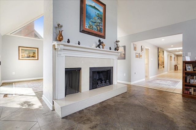 1548 CHERRY PARK DR, Memphis, TN 38120