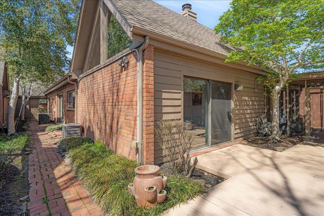 1548 CHERRY PARK DR, Memphis, TN 38120