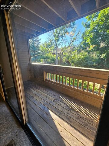 945 Moorings Drive, Colorado Springs, CO 80906