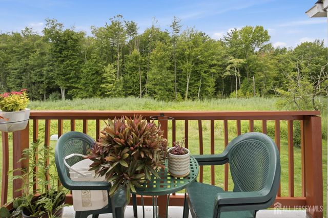 63 63-C Galewood Drive C, Old Bridge, NJ 07747