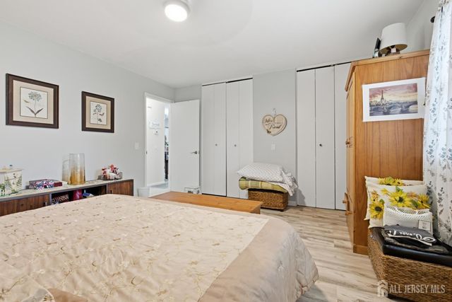 63 63-C Galewood Drive C, Old Bridge, NJ 07747