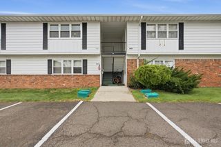 63 63-C Galewood Drive C, Old Bridge, NJ 07747