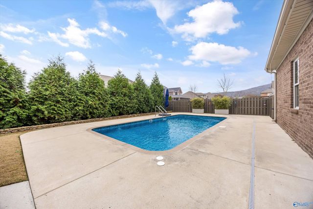 3030 Laurel Cove Way, Gurley, AL 35748