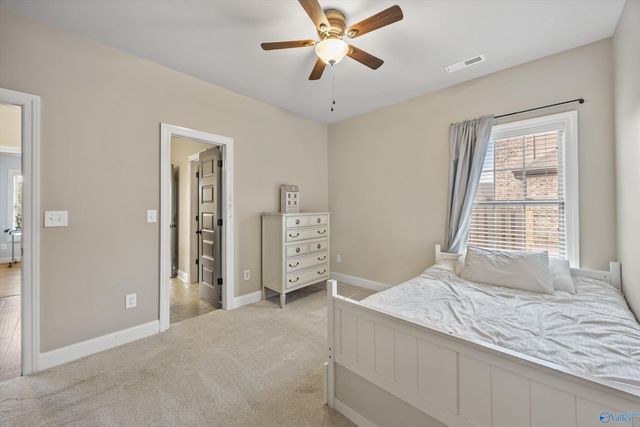 3030 Laurel Cove Way, Gurley, AL 35748