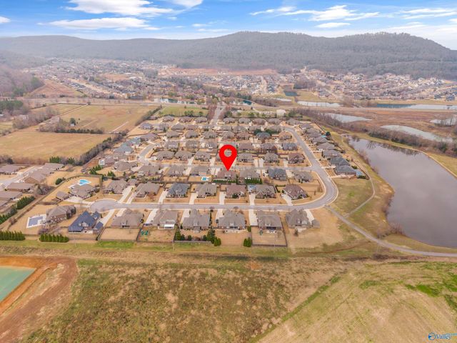 3030 Laurel Cove Way, Gurley, AL 35748