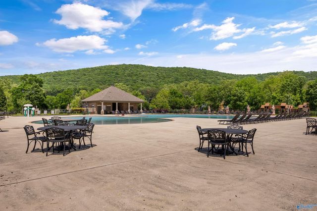 3030 Laurel Cove Way, Gurley, AL 35748