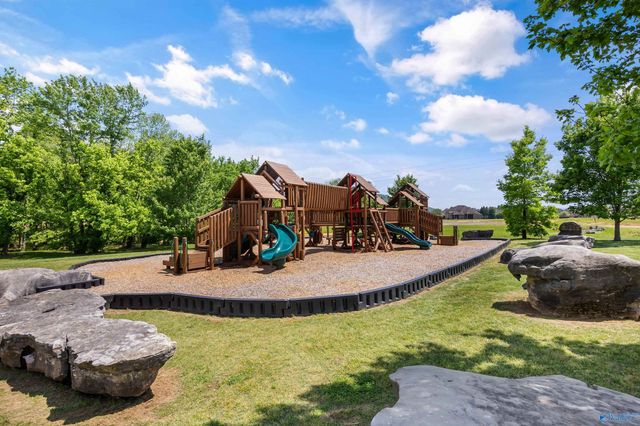 3030 Laurel Cove Way, Gurley, AL 35748