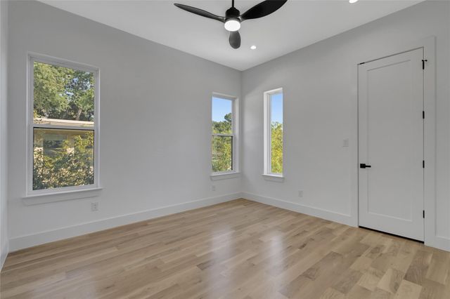 3720 Fairfax Avenue, Dallas, TX 75209