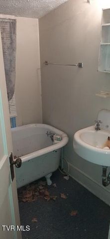 141 West Sevier Avenue, Kingsport, TN 37660