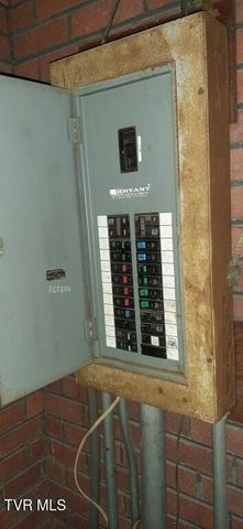 141 West Sevier Avenue, Kingsport, TN 37660