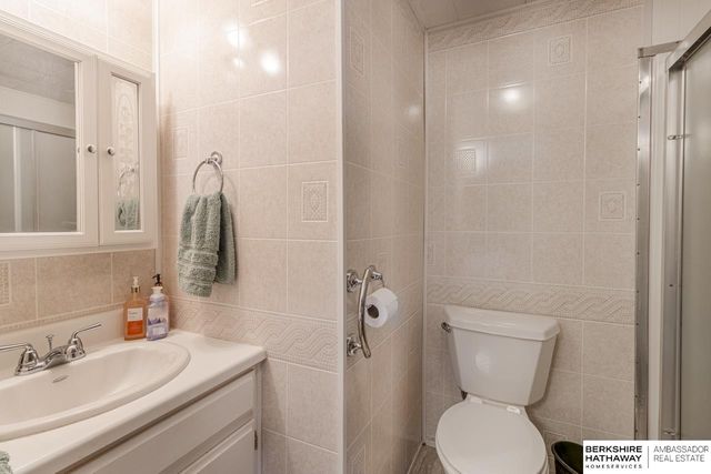 3616 NW Magnolia Court, Lincoln, NE 68521