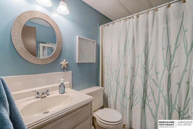 3616 NW Magnolia Court, Lincoln, NE 68521