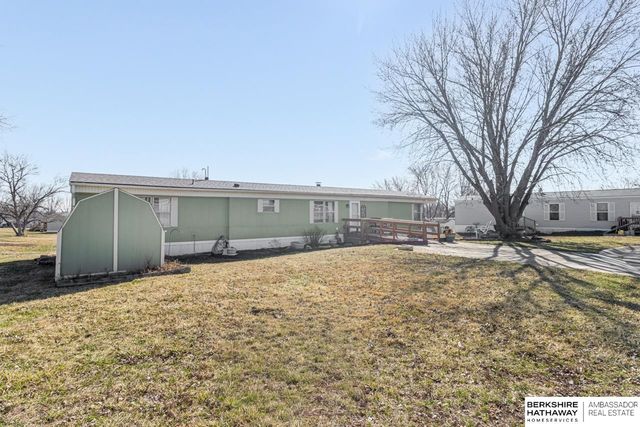 3616 NW Magnolia Court, Lincoln, NE 68521