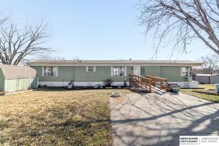 3616 NW Magnolia Court, Lincoln, NE 68521