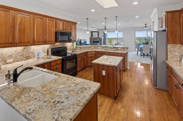 2260 Hidden Hills Ln, Lincoln, CA 95648