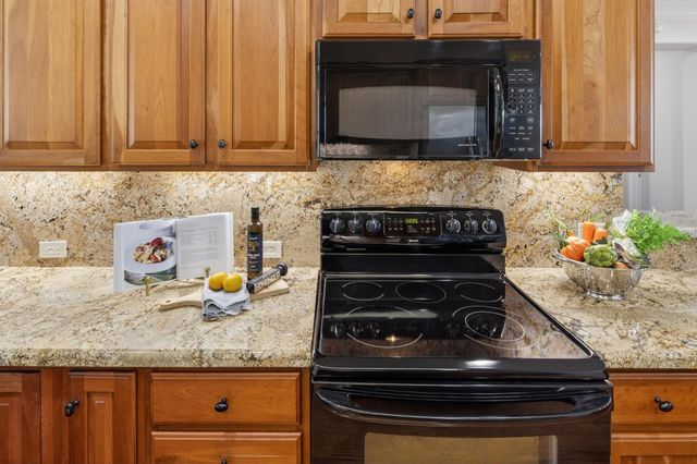 2260 Hidden Hills Ln, Lincoln, CA 95648