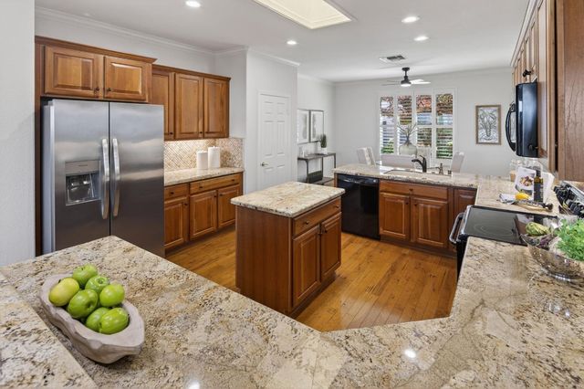 2260 Hidden Hills Ln, Lincoln, CA 95648