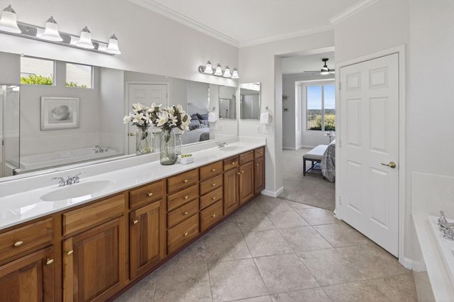 2260 Hidden Hills Ln, Lincoln, CA 95648