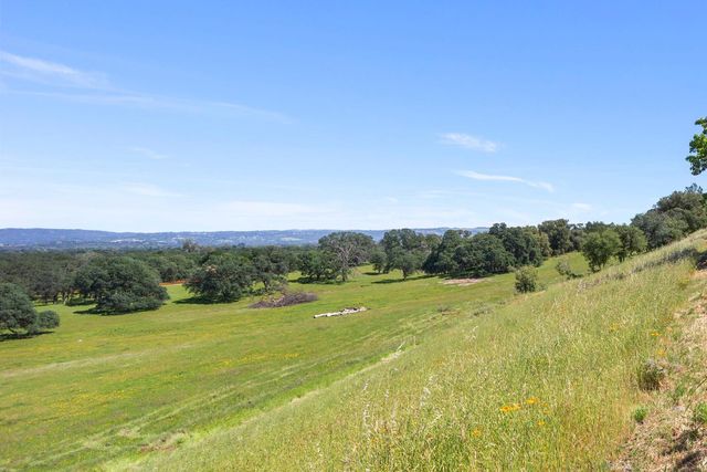 2260 Hidden Hills Ln, Lincoln, CA 95648