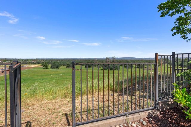 2260 Hidden Hills Ln, Lincoln, CA 95648