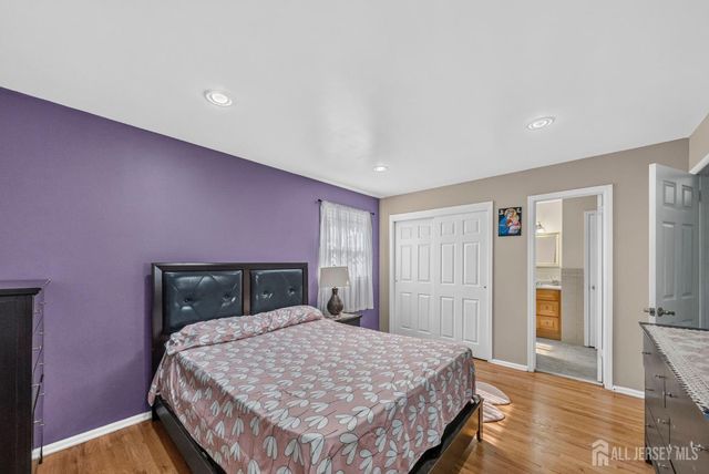 66 Janice Drive, Spotswood, NJ 08884