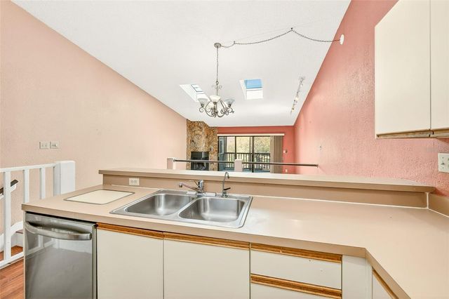 6435 92ND PLACE N 902, Pinellas Park, FL 33782