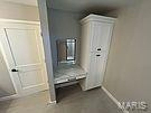 213 George Bush Boulevard, Troy, IL 62294