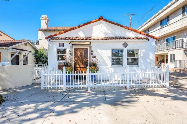 501 Ave B C, Redondo Beach, CA 90277