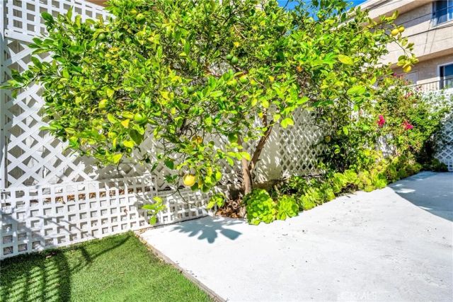501 Ave B C, Redondo Beach, CA 90277