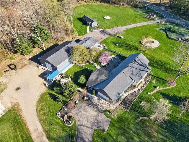 1780 Shady Lane, Allegan, MI 49010