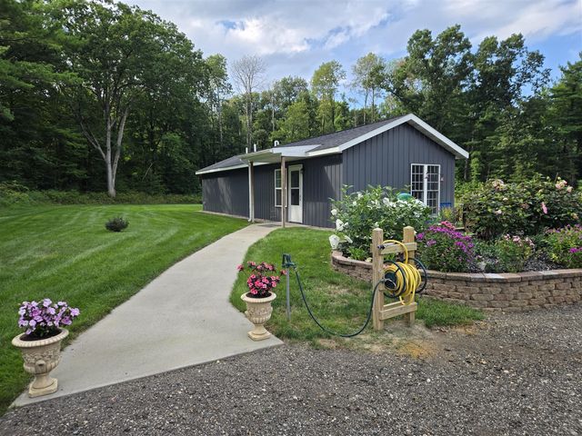 1780 Shady Lane, Allegan, MI 49010