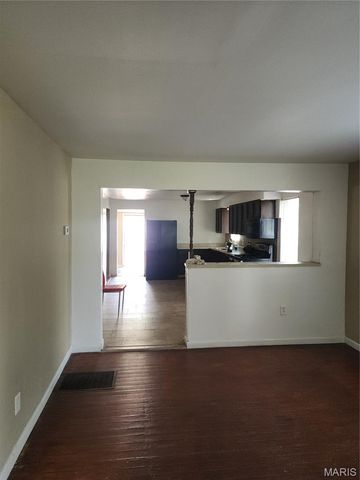 8972 Edna Street, St Louis, MO 63147