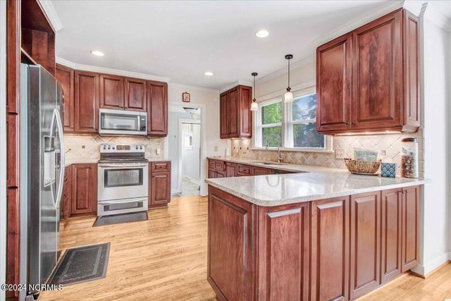 1803 Sedgefield Drive, Kinston, NC 28504