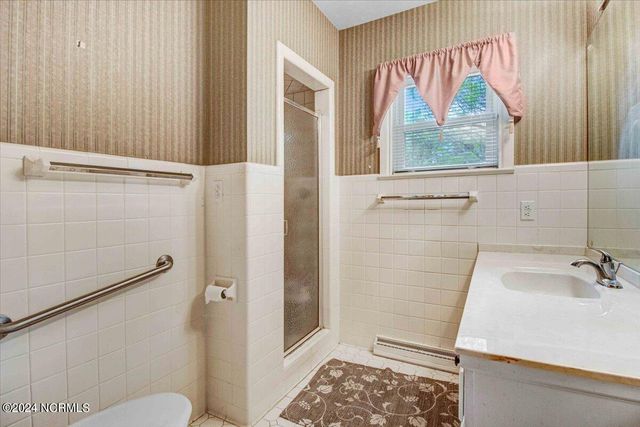 1803 Sedgefield Drive, Kinston, NC 28504