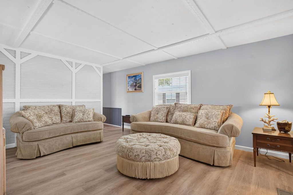 1511 Tanglewood Ave, North Myrtle Beach, SC 29582 — photo 5