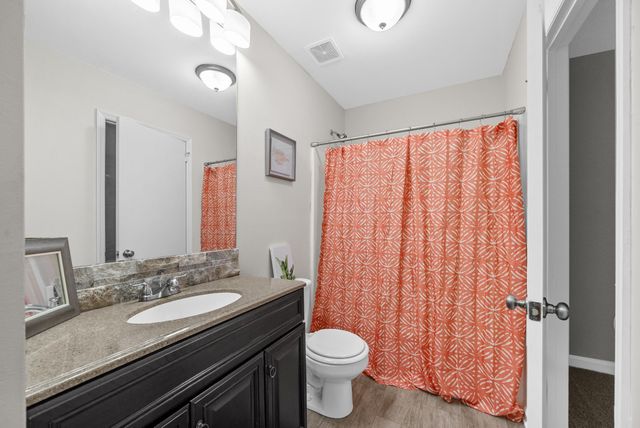 109 Azalea Ct, Clarksville, TN 37042