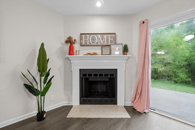 109 Azalea Ct, Clarksville, TN 37042