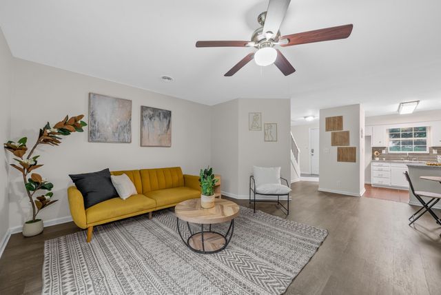 109 Azalea Ct, Clarksville, TN 37042