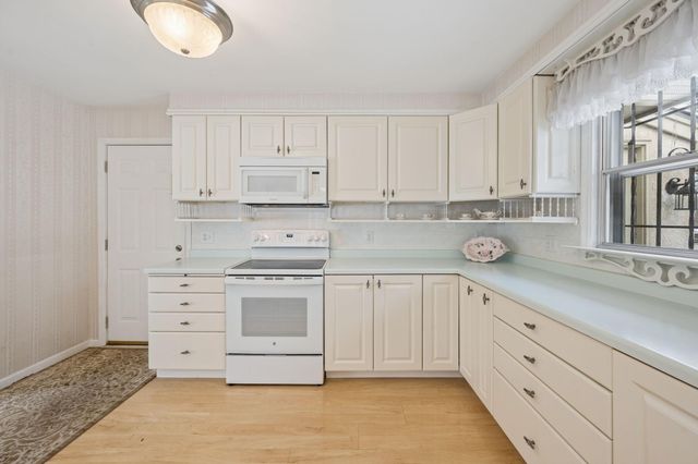 6280 Sunrise Terrace, Brooklyn Park, MN 55428