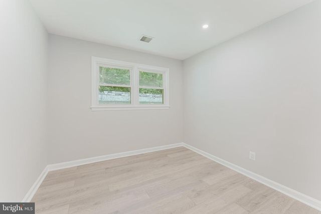 5822 BROOKVIEW DR, Alexandria, VA 22310