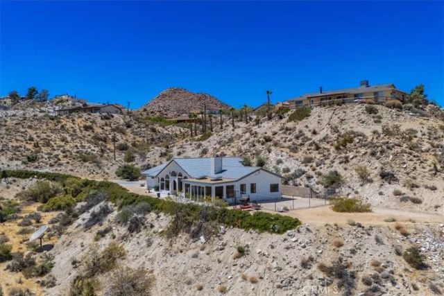 6177 Mandarin Road, Yucca Valley, CA 92284
