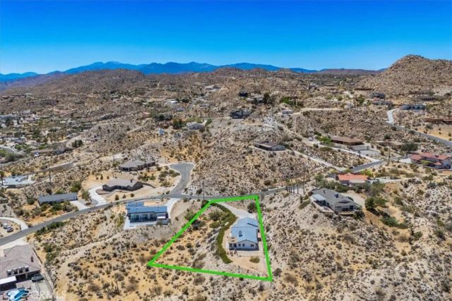 6177 Mandarin Road, Yucca Valley, CA 92284