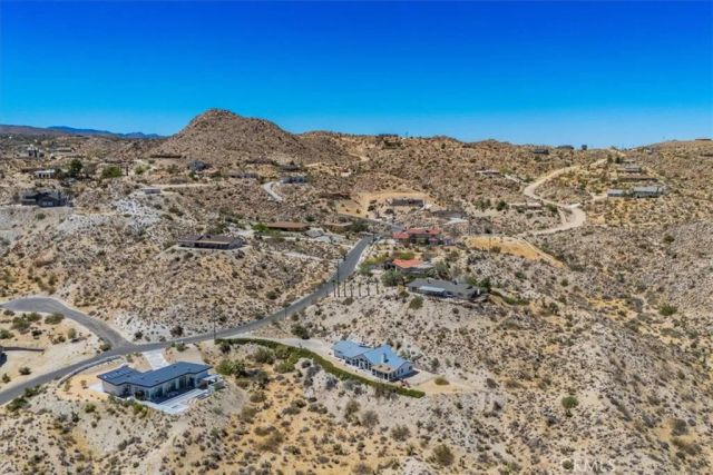 6177 Mandarin Road, Yucca Valley, CA 92284