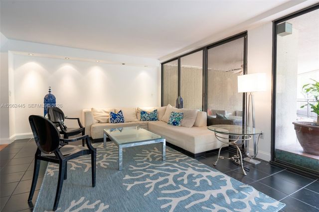 2901 S Bayshore Dr 2G, Miami, FL 33133