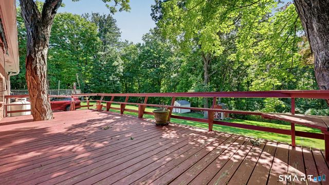 144 Maple Street, Seymour, CT 06483