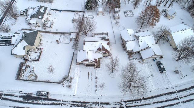 1220 10th Avenue SE, Cambridge, MN 55008