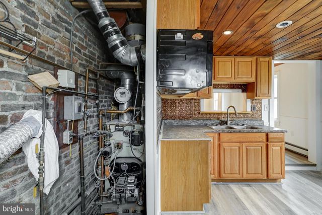 157 S WOLF ST, Manheim, PA 17545