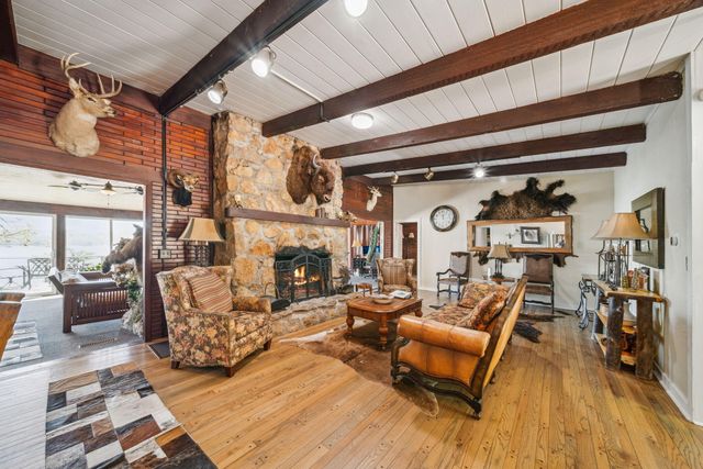 24280 S 610 Drive, Grove, OK 74344